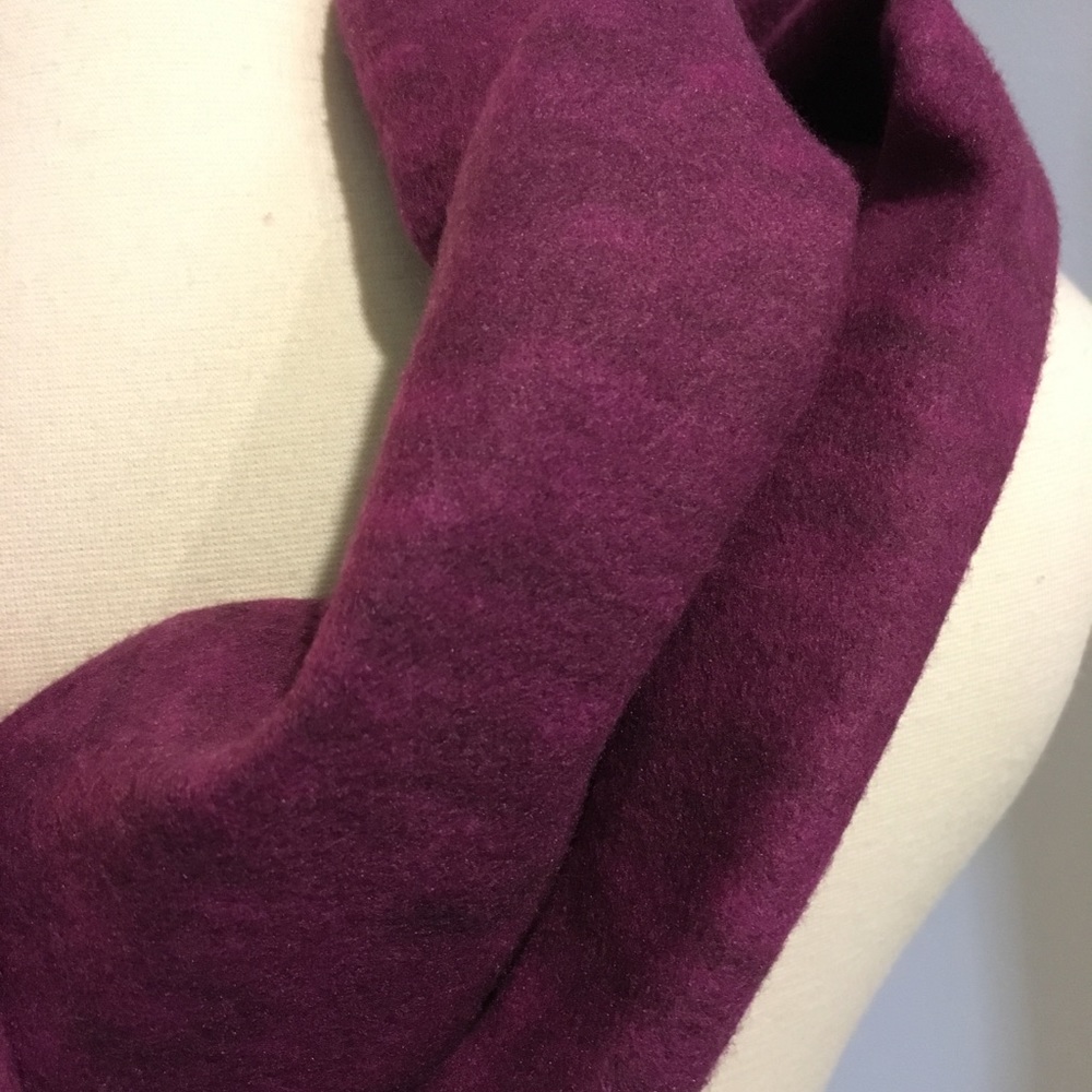 🆕 Old Navy Scarf - Picture 2 of 3